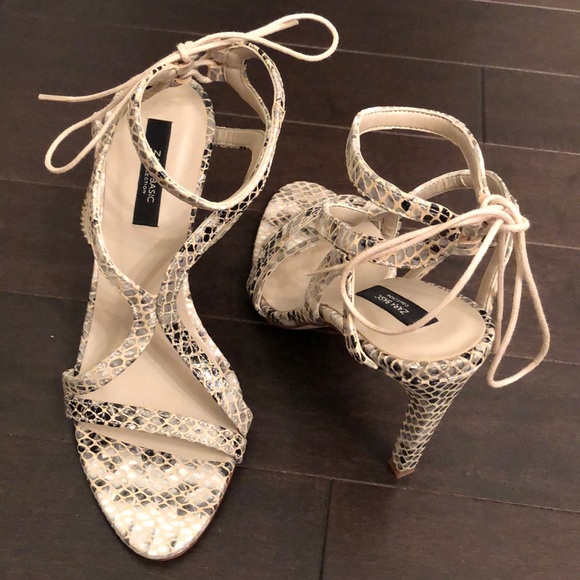 BRAND NEW Zara Snakeskin Strappy Lace Up Heels - Picture 3 of 8